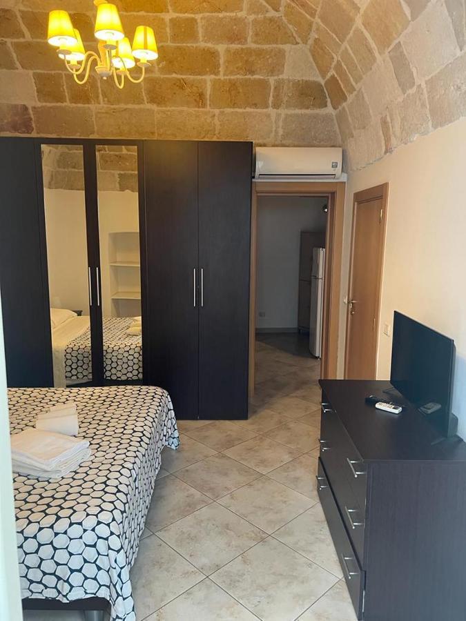Апартаменты Casa Roma Полиньяно-а-Маре Экстерьер фото